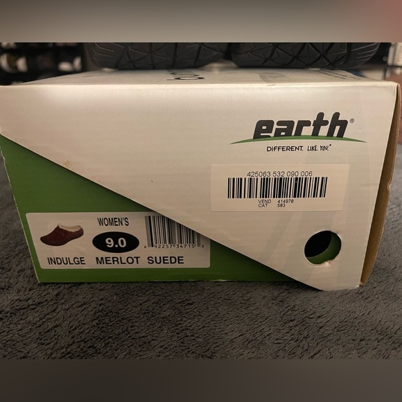 EARTH Indulge Suede Fleeced Lined Clog/Mule. Size 9 Merlot - Picture 10 of 15